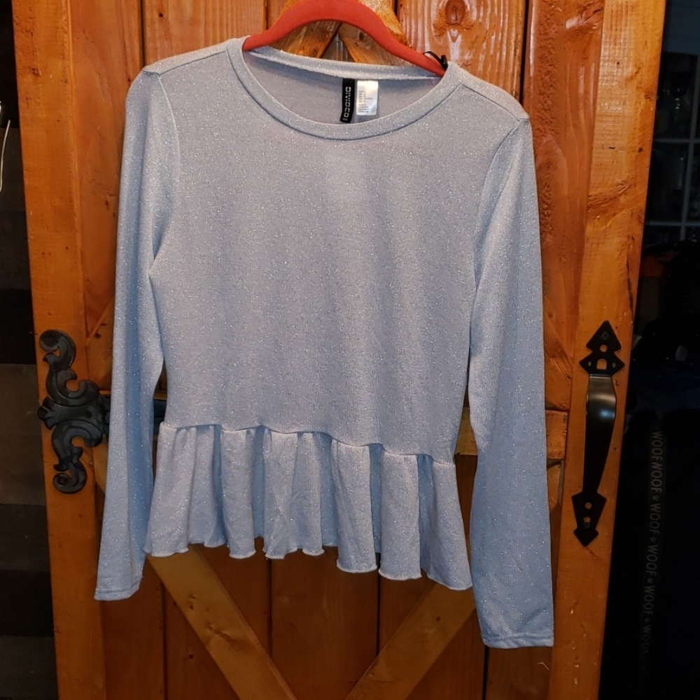 h and m peplum sparkle top flare sexy trendy shine ✨️
